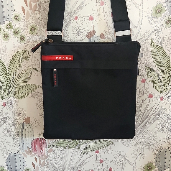 Prada Authentic Shoulder Bag, - Picture 1 of 12